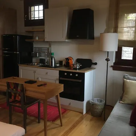 فندق مبيت وإفطار Kalderimi