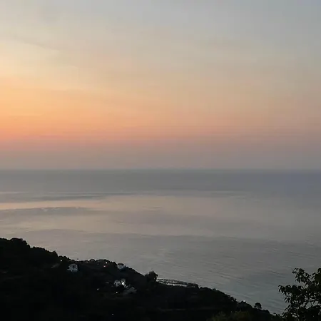 فندق مبيت وإفطار Kalderimi