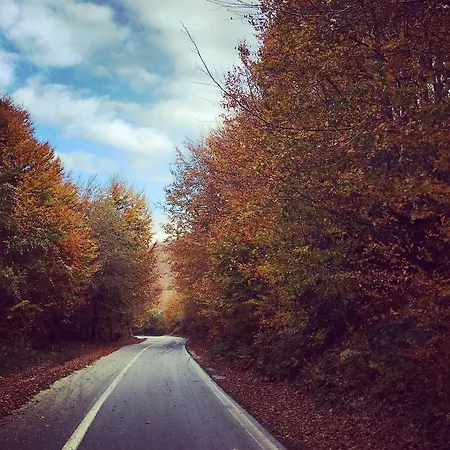 فندق مبيت وإفطار Kalderimi