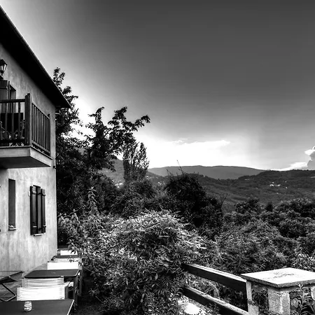 Kalderimi فندق مبيت وإفطار Mourésion